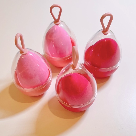 BOGOF | Makeup Sponges with Travel Cases - Picture 5 of 5